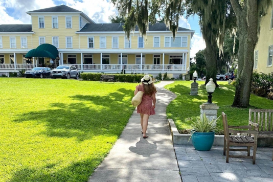 Step Inside The Lakeside Inn, Florida’s Oldest Hotel