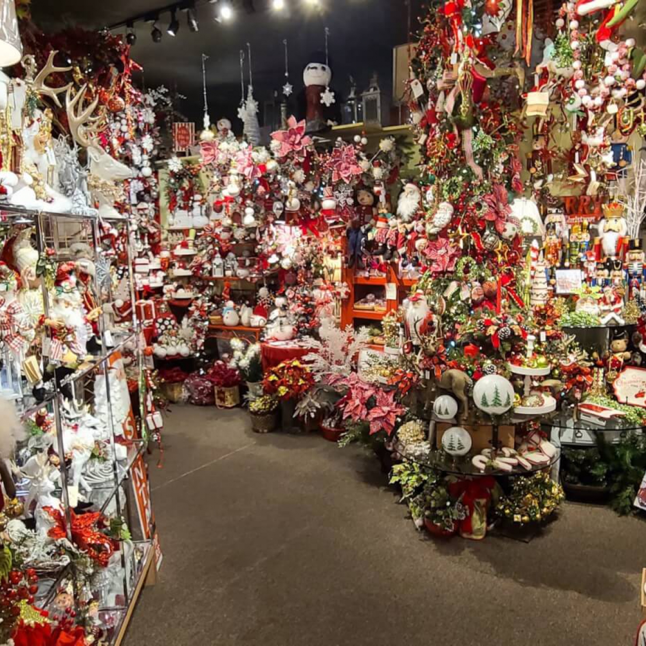Shop a Christmas Wonderland at the Peddler’s Wagon